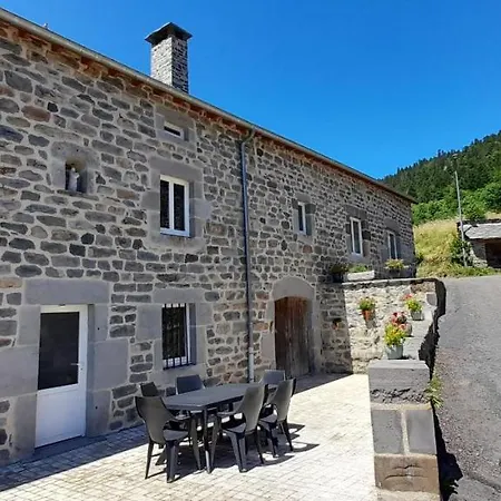 Apartament Chez Nave Au Pied Du Meygal