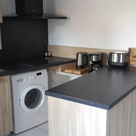 Chez Nave Au Pied Du Meygal Apartman *
