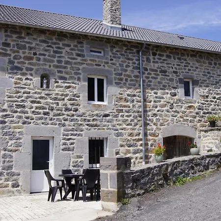 Chez Nave Au Pied Du Meygal