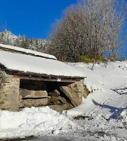 Chez Nave Au Pied Du Meygal